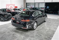 بي ام دبليو الفئة 5